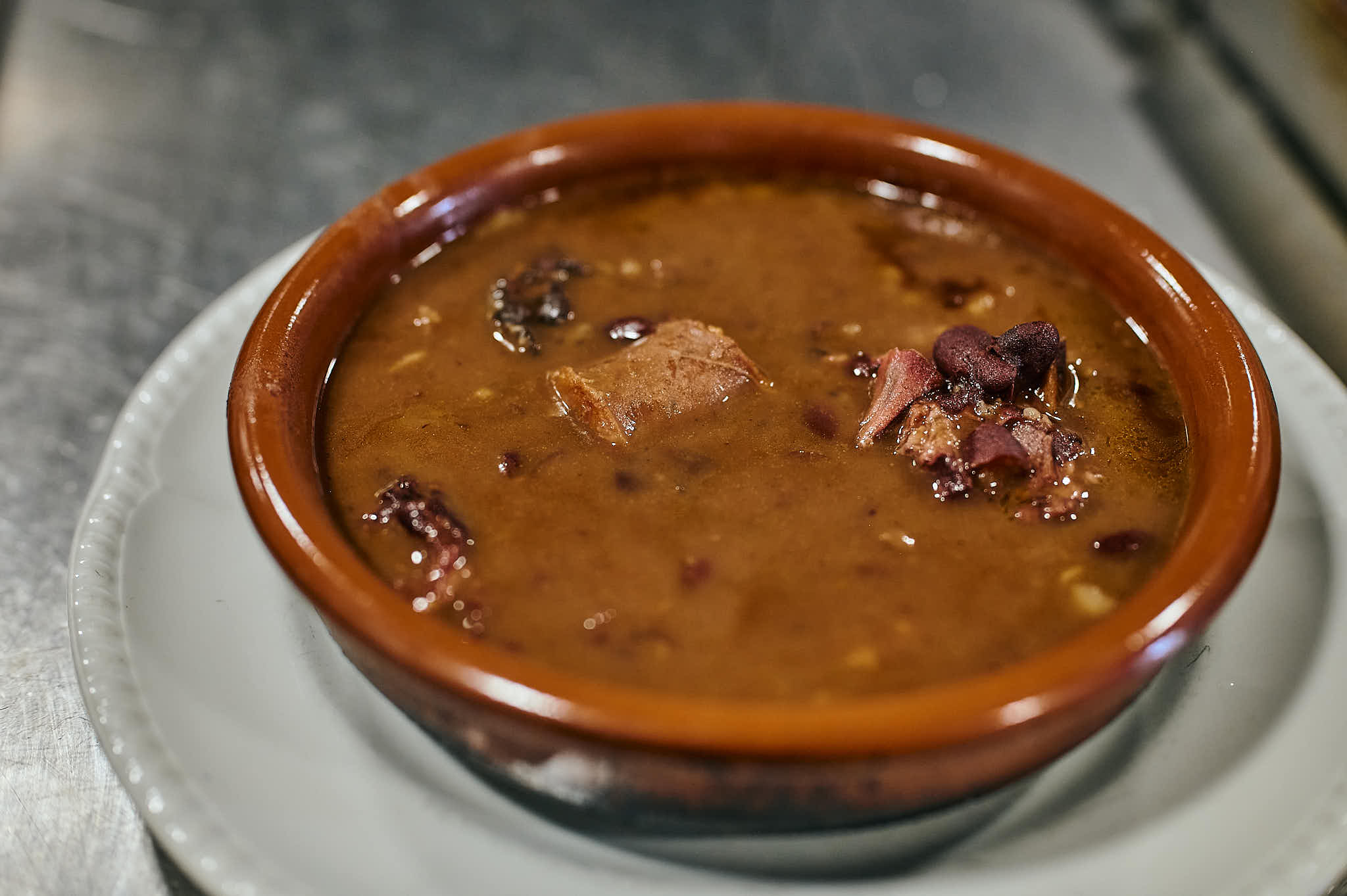 Restaurantes con cocina abierta por la noche en la zona de Derio y Zamudio